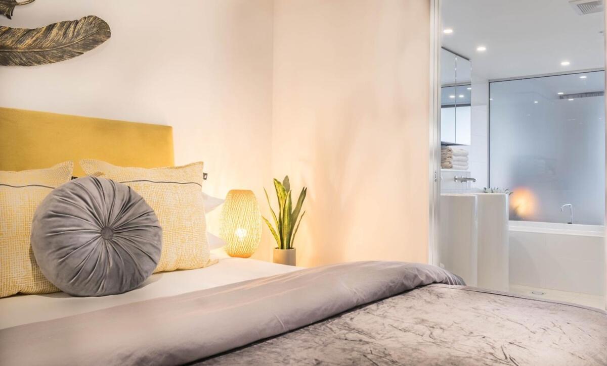 Apartment Boutique Luxury At Oracle 20608 Gold Coast